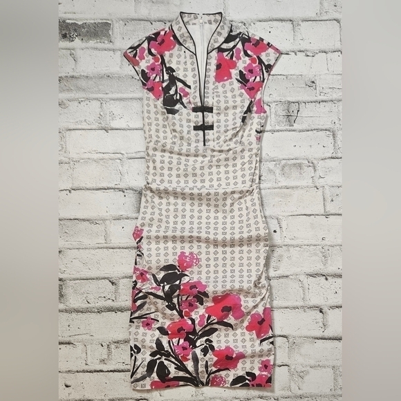 Le Chateau Beautiful Asian Inspired Floral Midi Dress - Picture 4 of 8